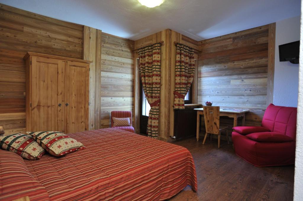Hotel Rendez-Vous - Aymavilles Kamer foto